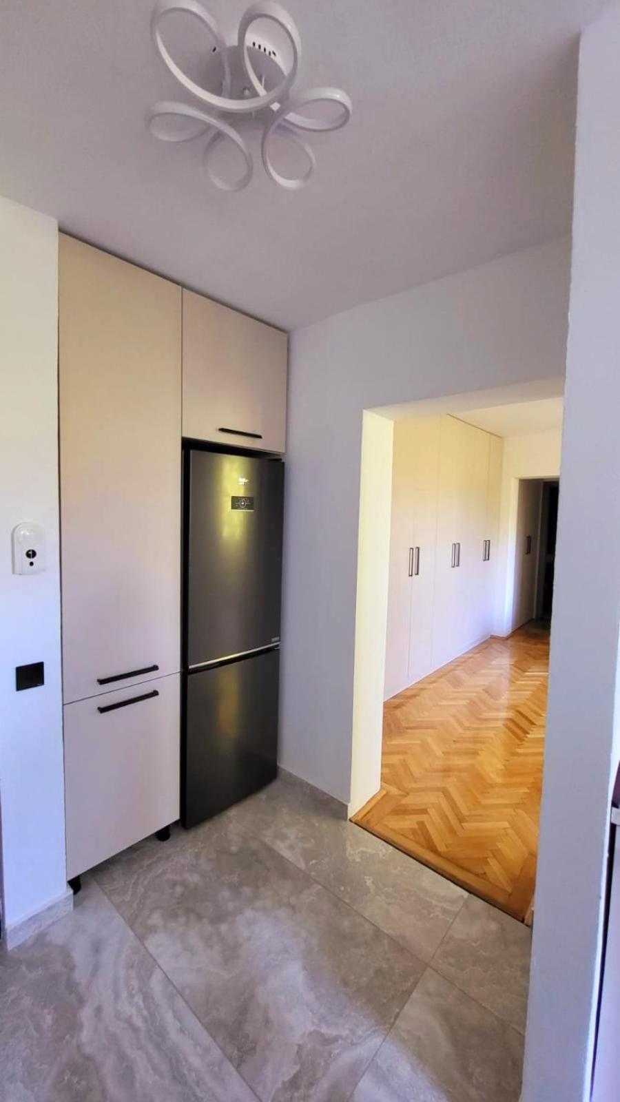 Casa Bella - Apartment In The City Center Arad Exterior foto
